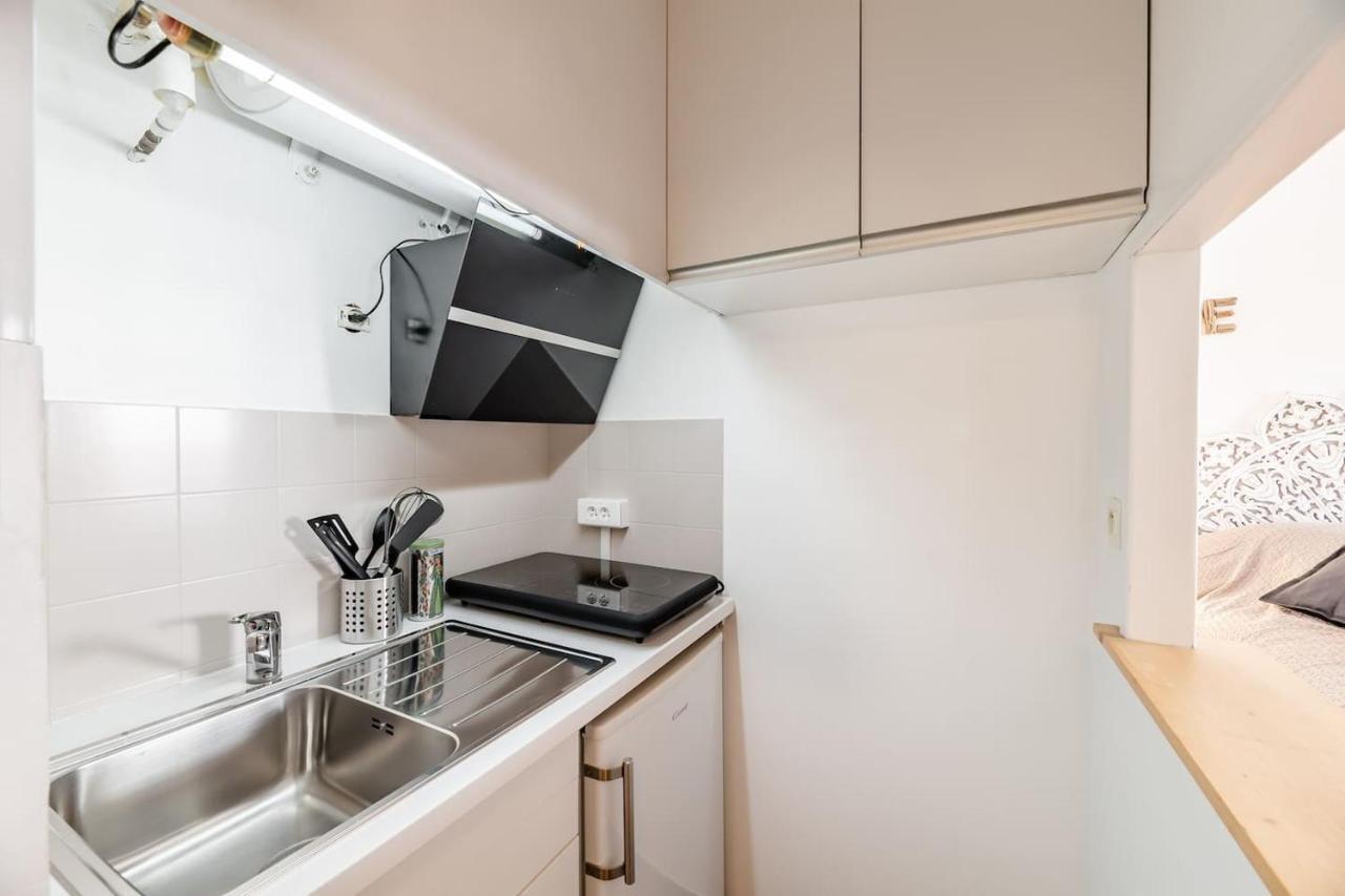 Studio Centre Ville Avec Parking Sanary-sur-Mer Zewnętrze zdjęcie
